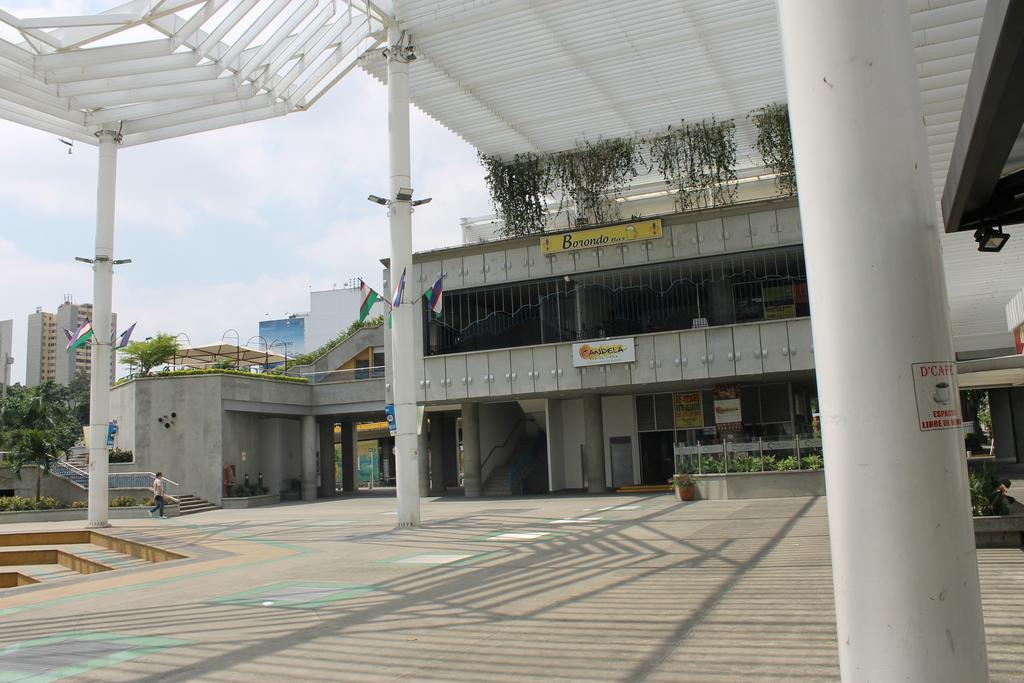 Hotel Cuarta Avenida Cali Εξωτερικό φωτογραφία
