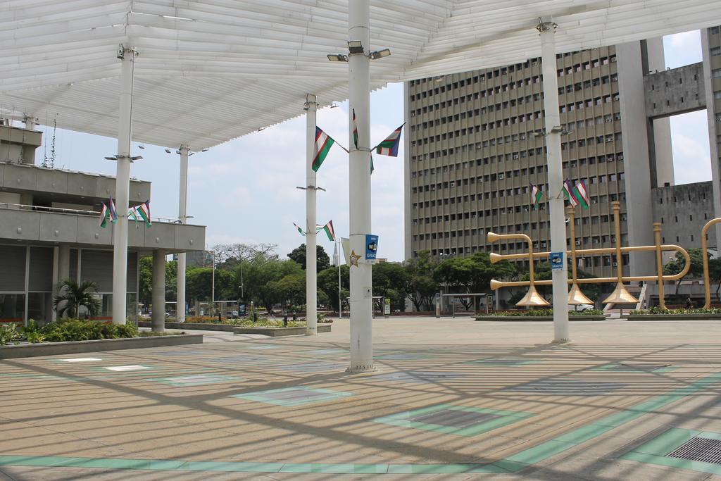 Hotel Cuarta Avenida Cali Εξωτερικό φωτογραφία