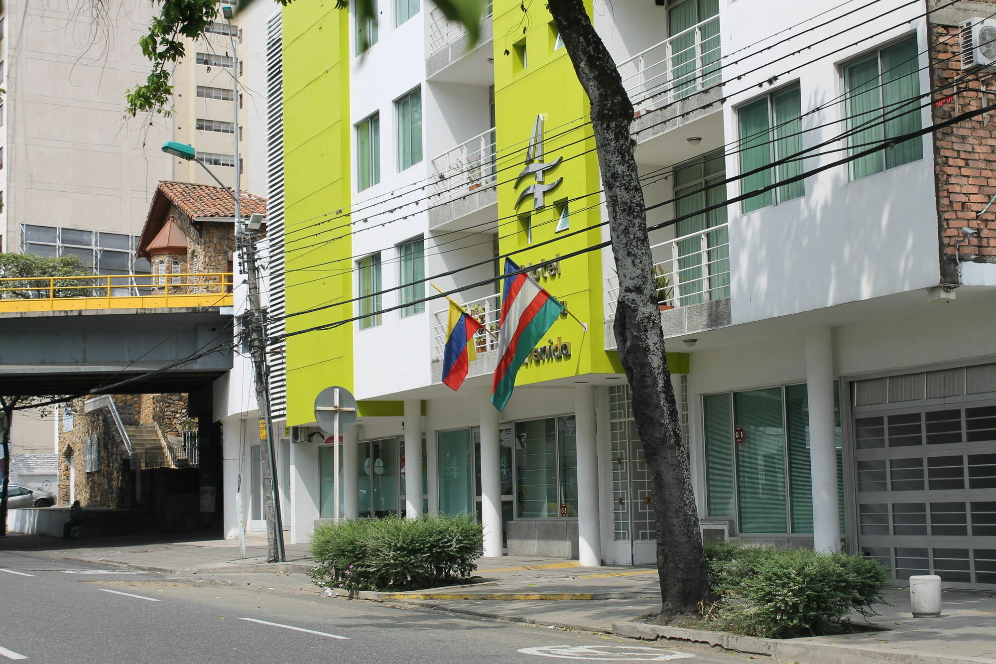 Hotel Cuarta Avenida Cali Εξωτερικό φωτογραφία